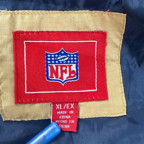 St Louis Rams Men's Size XL Vintage NFL Polyester Full Zip Windbreaker - Picture 2 of 16